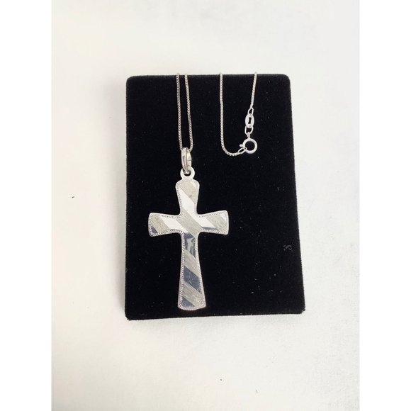 Textured Sterling Silver Cross Pendant Necklace with Chain Religious Jewelry - Picture 2 of 7